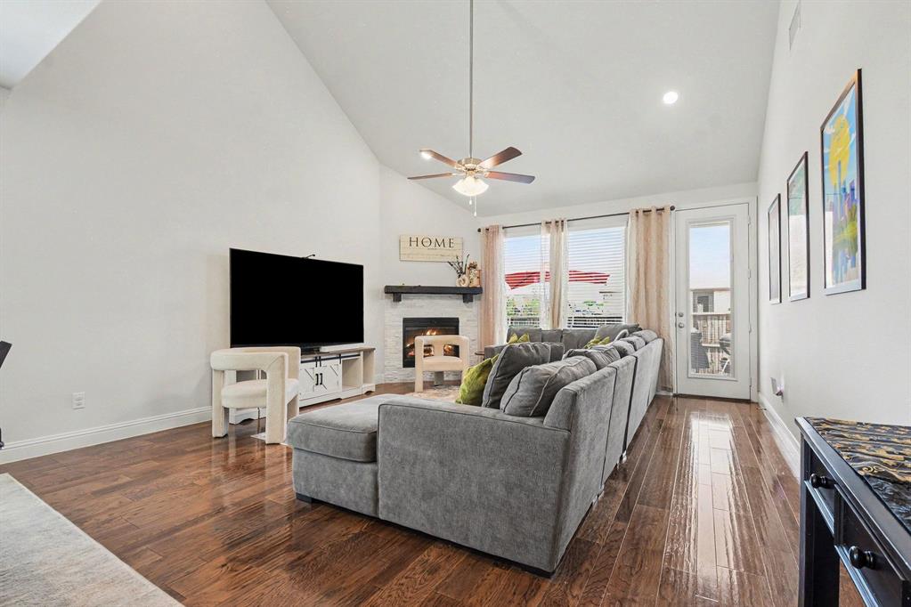 11504 Dawn Mist Drive