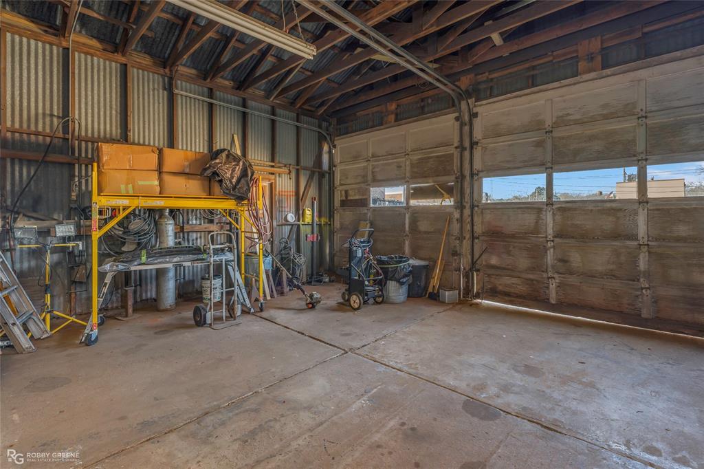 Town of Vivian - Commercial Sale