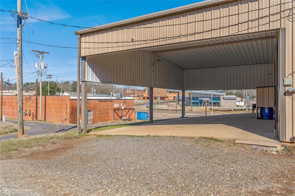 Town of Vivian - Commercial Sale