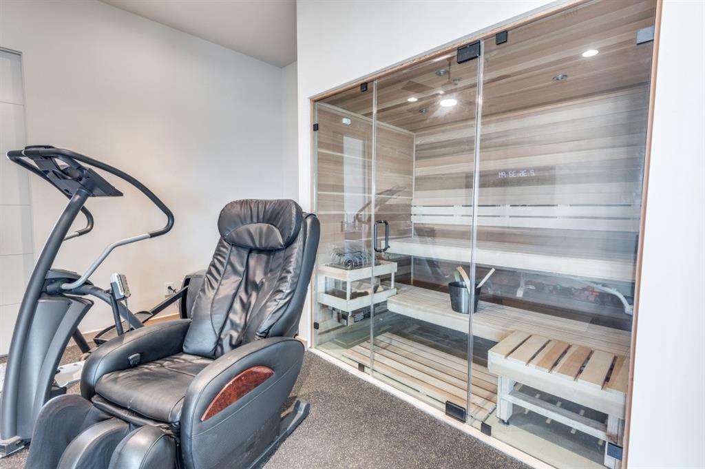 Crescent Heights Add - Residential