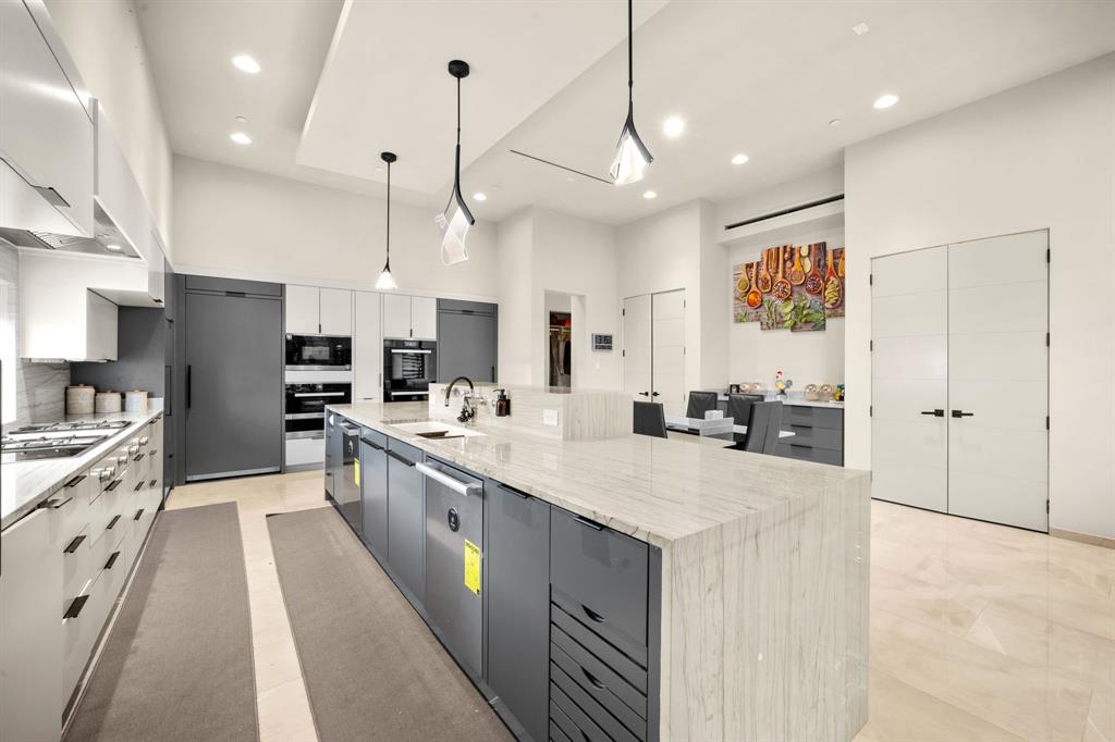 Crescent Heights Add - Residential