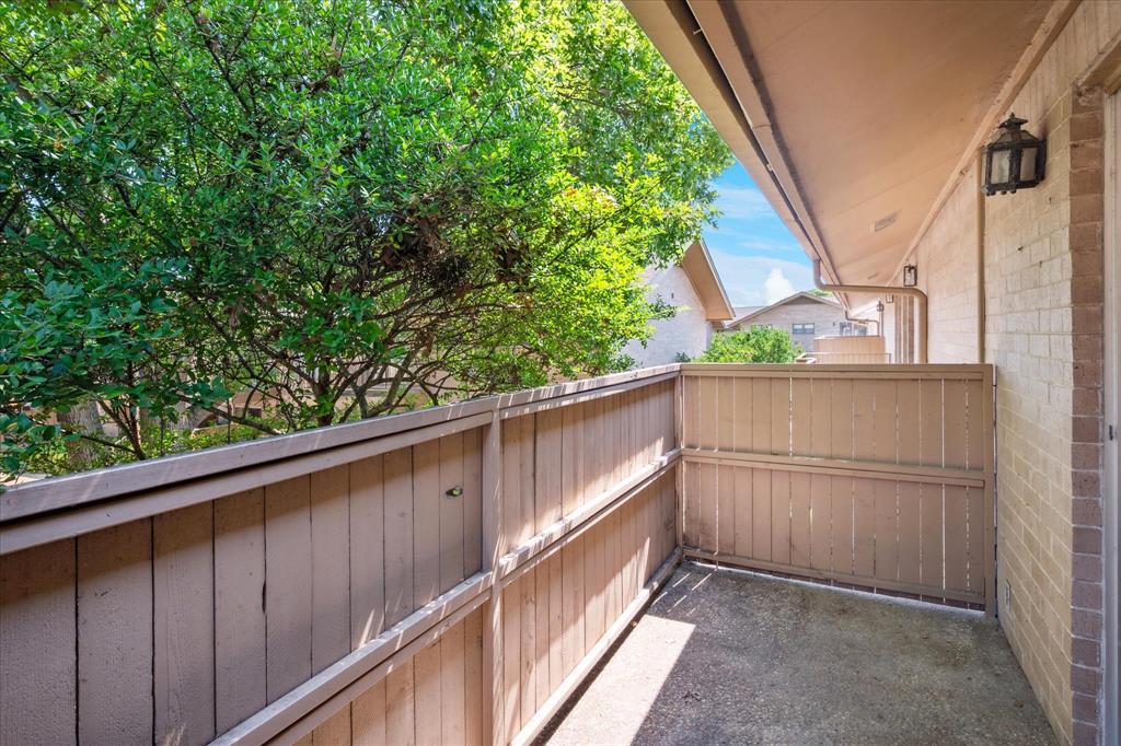 Park Central Condominiums - Residential Lease