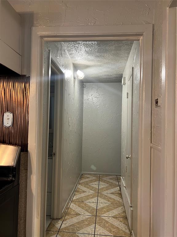 Valwood Park 14 - Residential