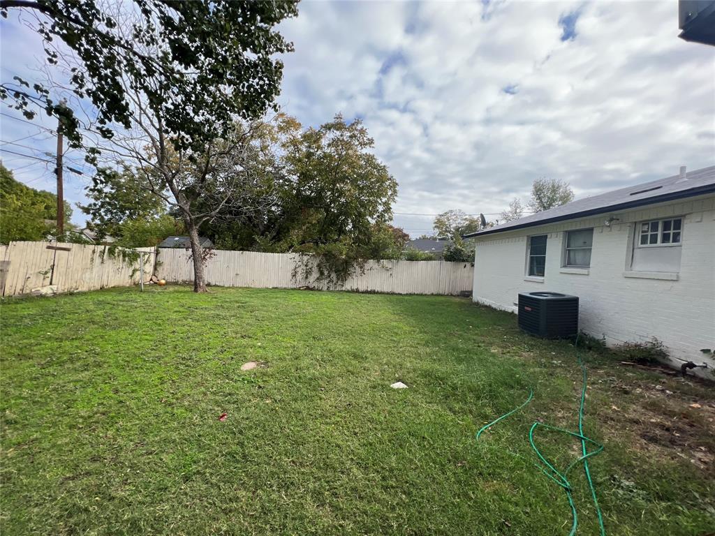 Valwood Park 14 - Residential