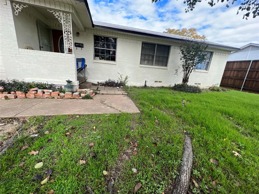 Valwood Park 14 - Residential