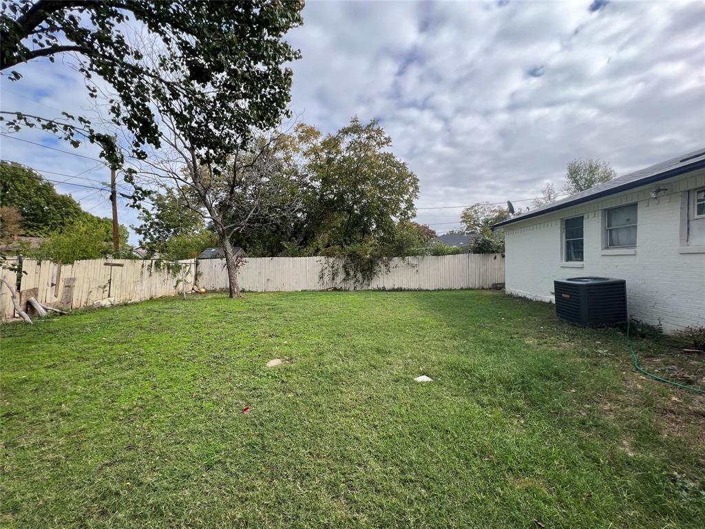 Valwood Park 14 - Residential