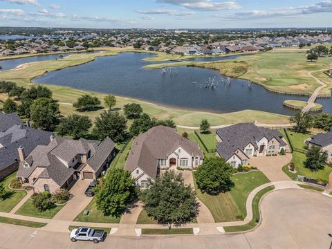2703 Waters Edge Drive Granbury TX 76048