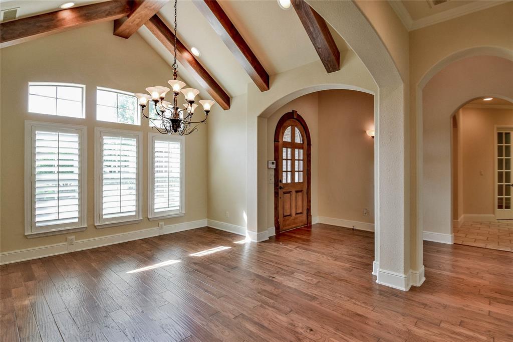 2613 Waters Edge Drive