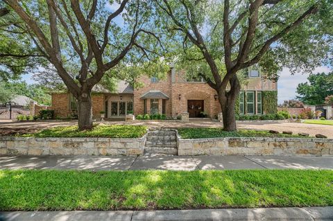 Tiny photo for 2004 Crown Knoll Lane, Plano, TX 75093 (MLS # 21028446)