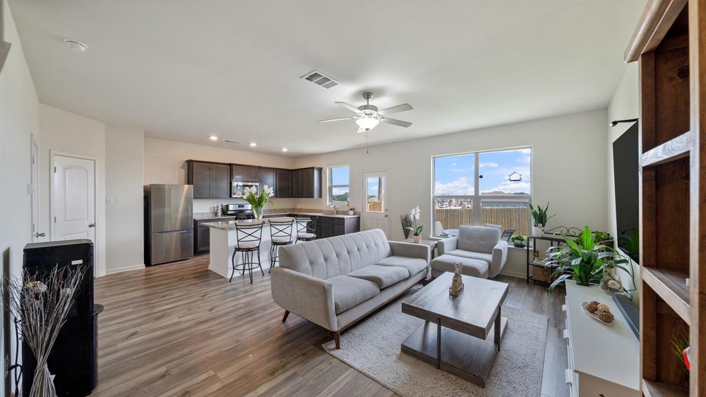 Shaw Crk Ranch Ph 2 - Residential Lease