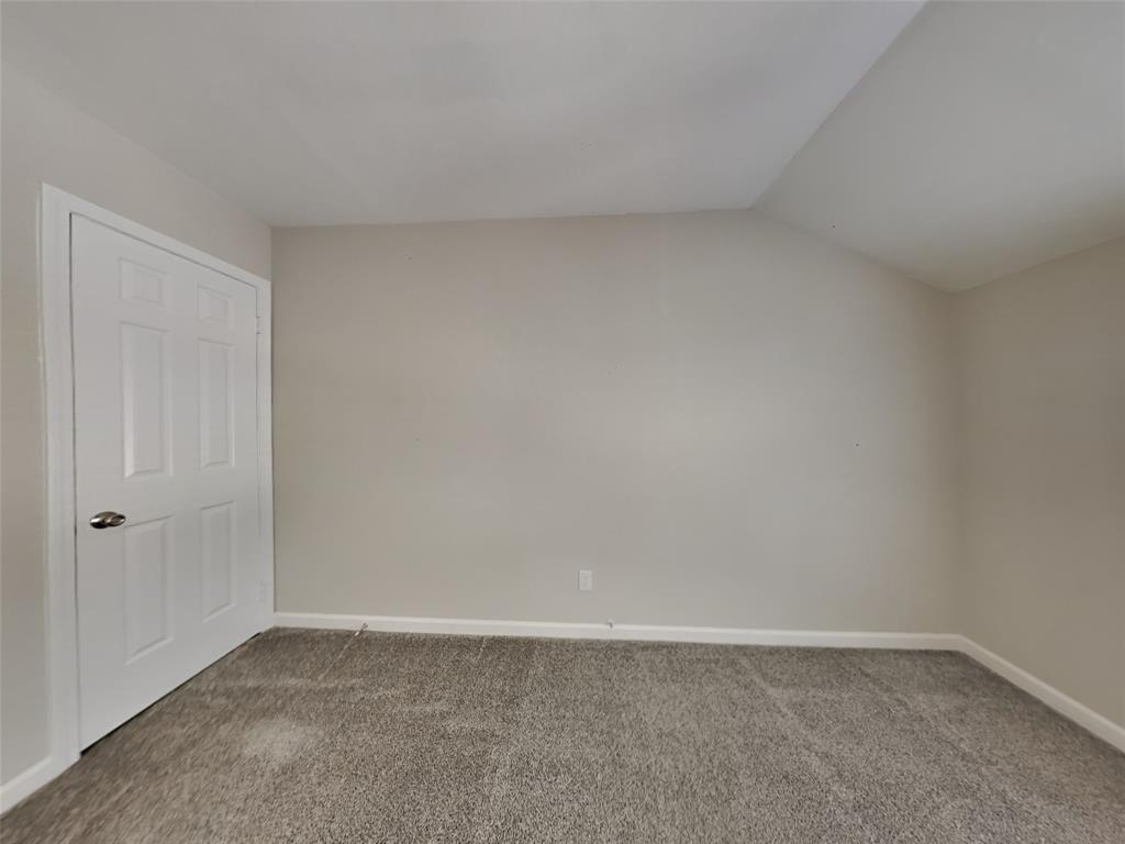 Old Mill Court Ph 2-B - Residential Lease