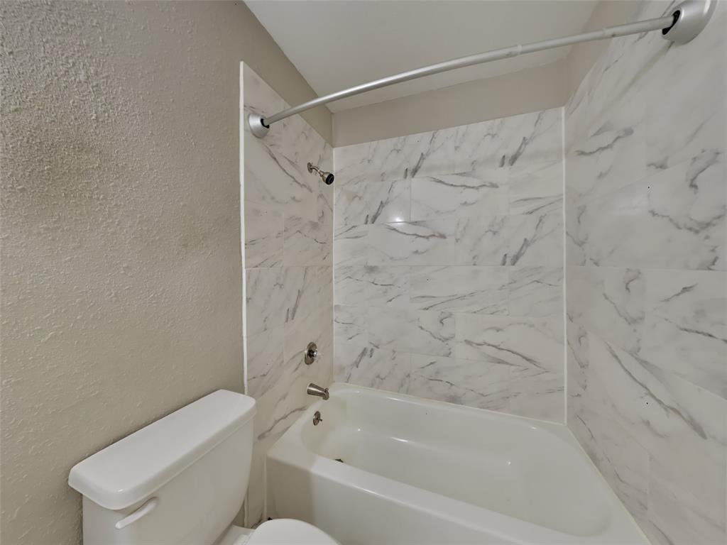 Old Mill Court Ph 2-B - Residential Lease