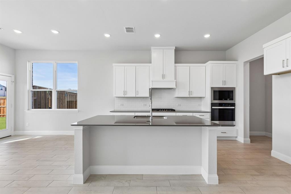 Venetian - Residential