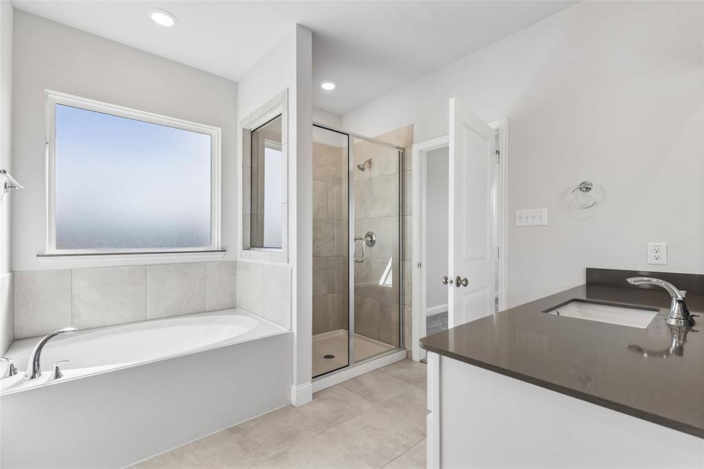 Venetian - Residential