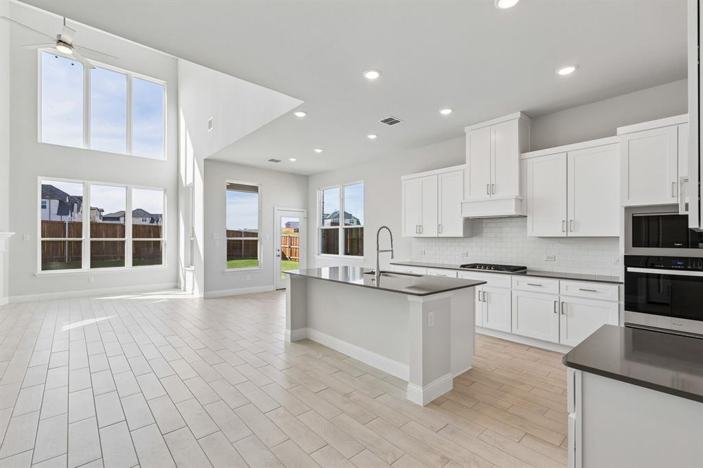 Venetian - Residential