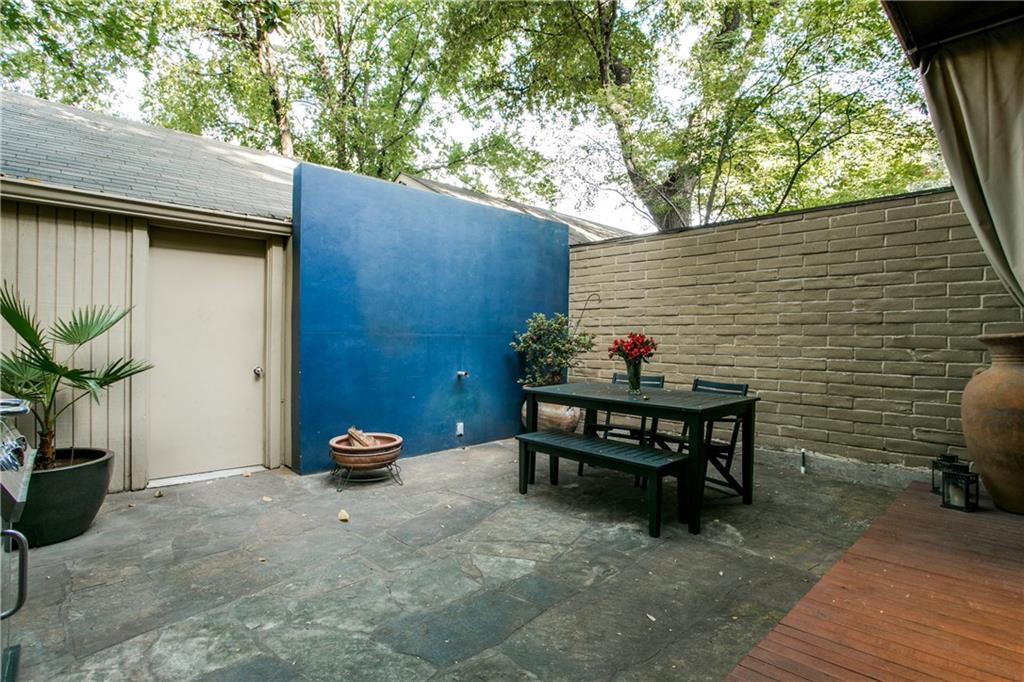 F R Wilsons North Dallas Add - Residential Lease