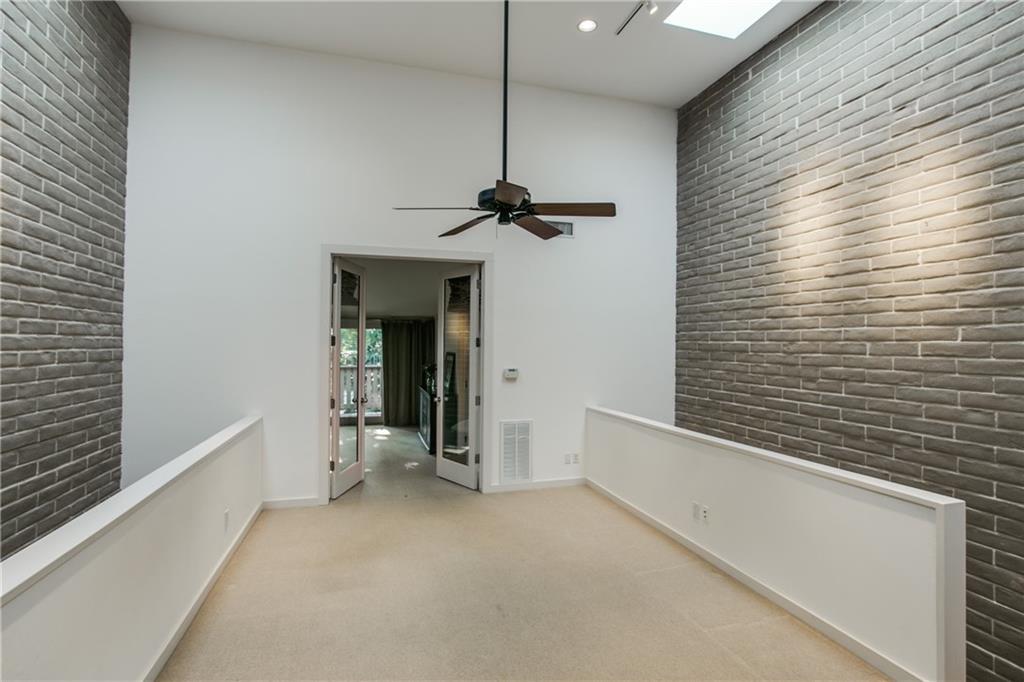 F R Wilsons North Dallas Add - Residential Lease