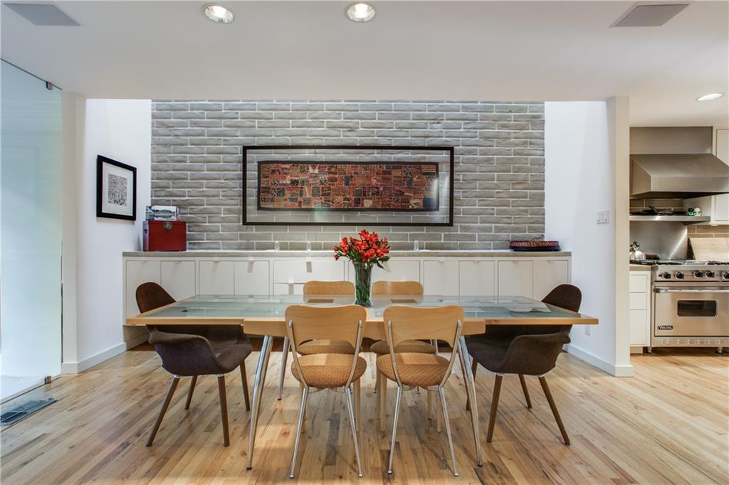 F R Wilsons North Dallas Add - Residential Lease