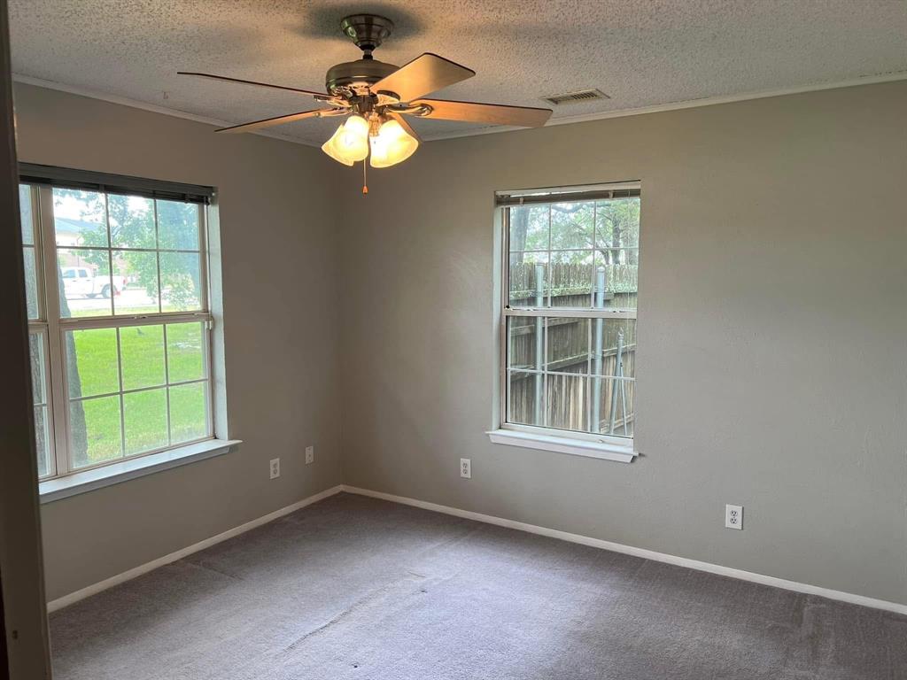 5702 Teasley Lane