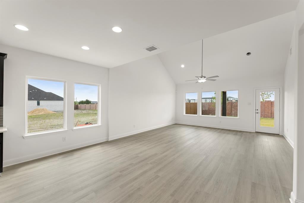 2124 Bloomsbury Lane