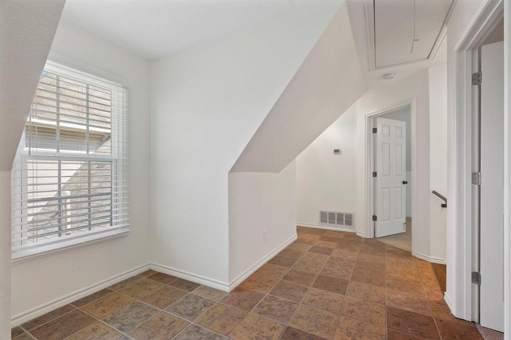 Junius Heights - Residential