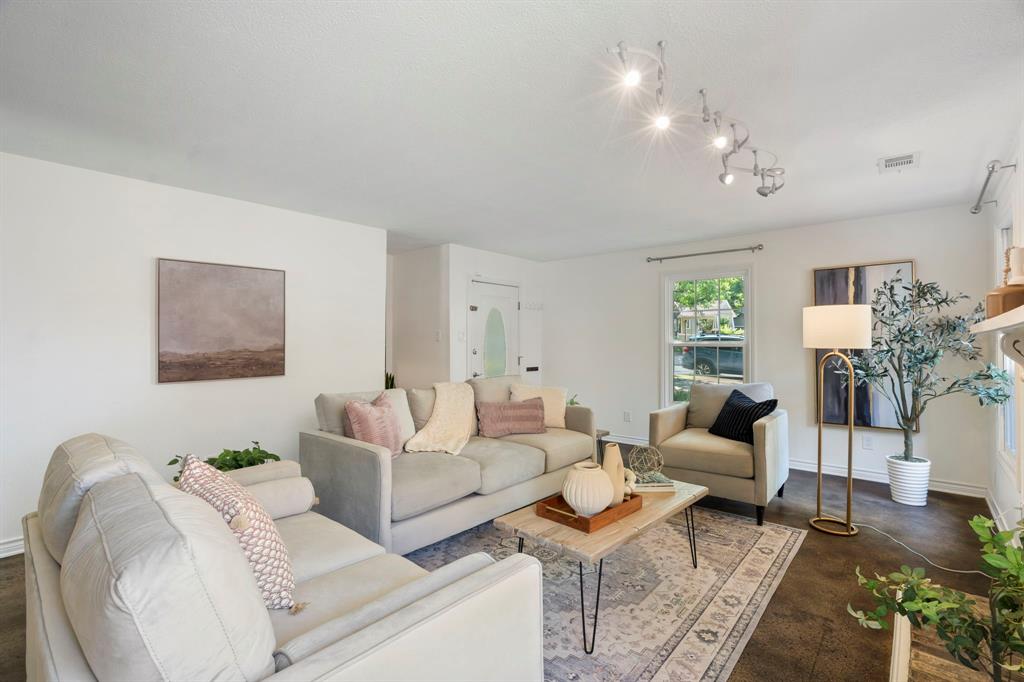 Junius Heights - Residential