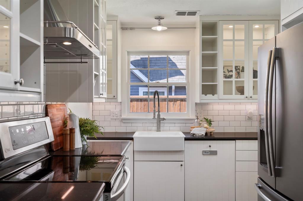 Junius Heights - Residential