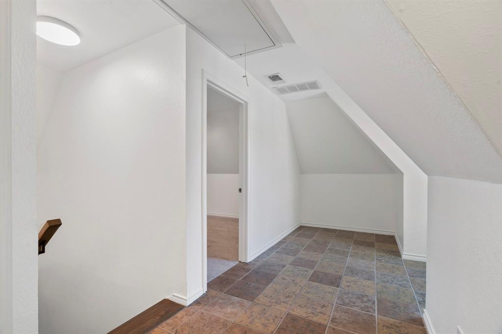 Junius Heights - Residential