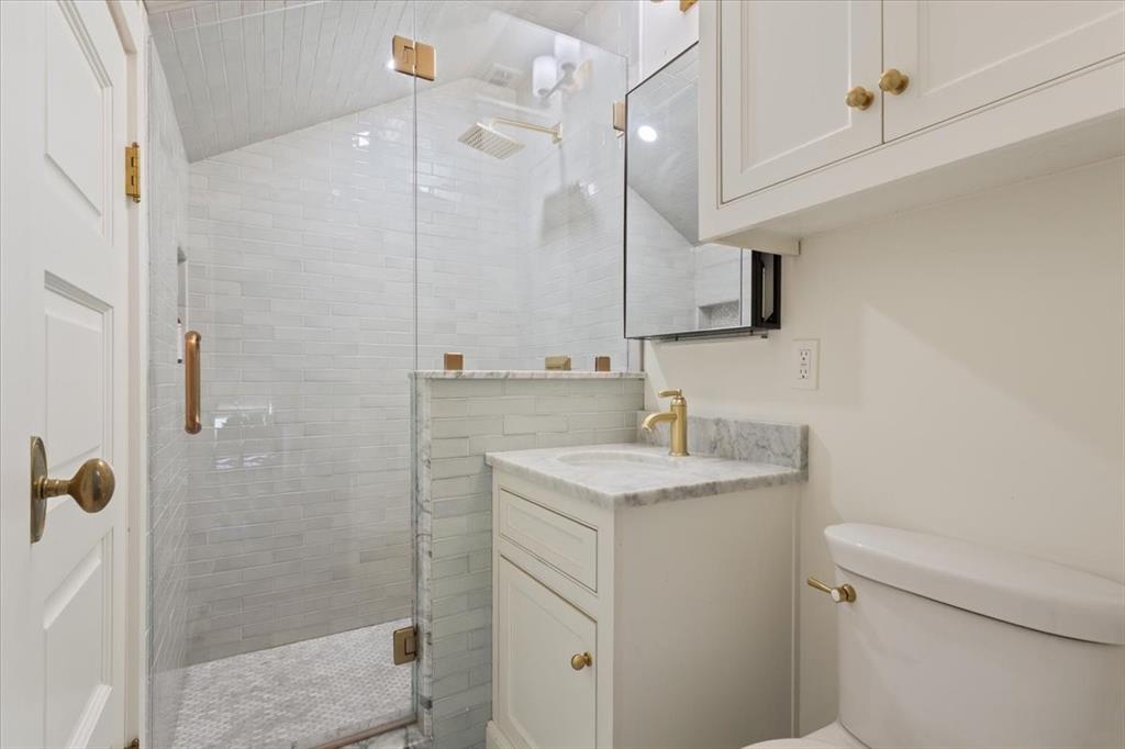 Mt Lookout - Residential