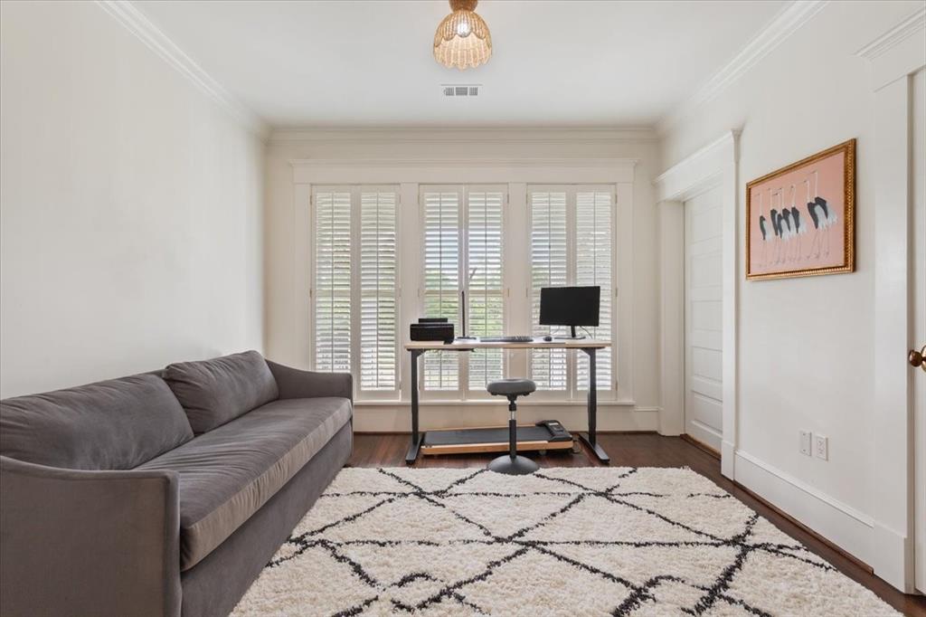 Mt Lookout - Residential