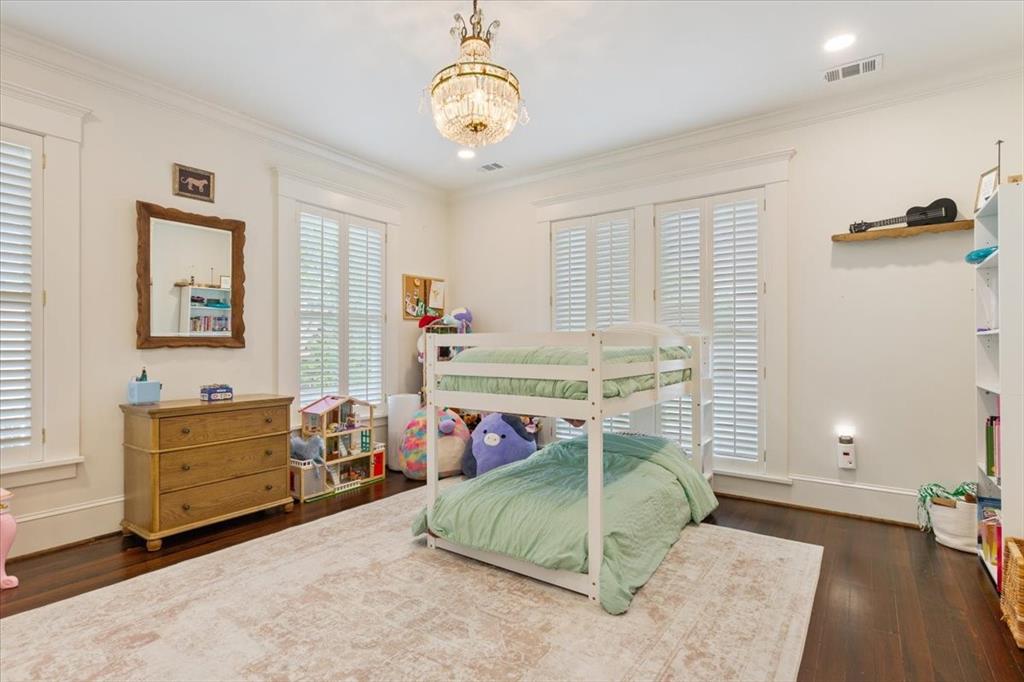 Mt Lookout - Residential