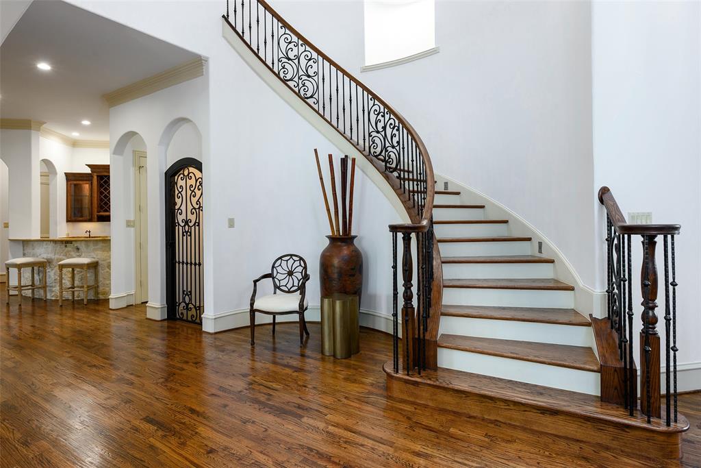 6139 Northaven Road