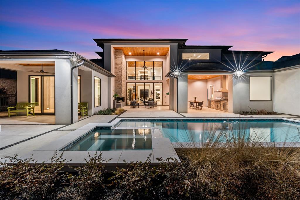 2223 Courtland Drive