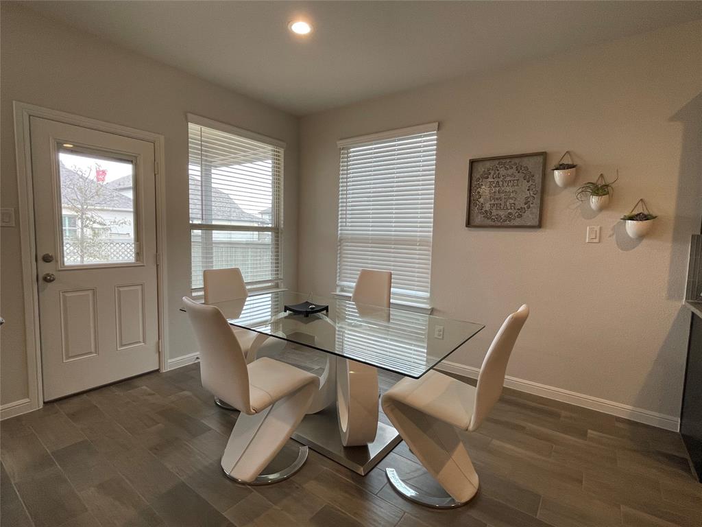 2532 Candle Lane