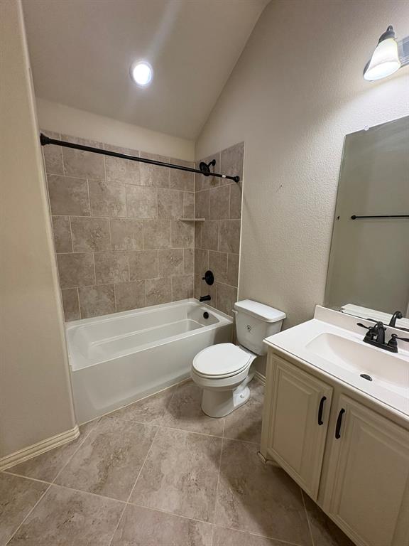 Garden Vly Farms Ph 1 - Residential Lease