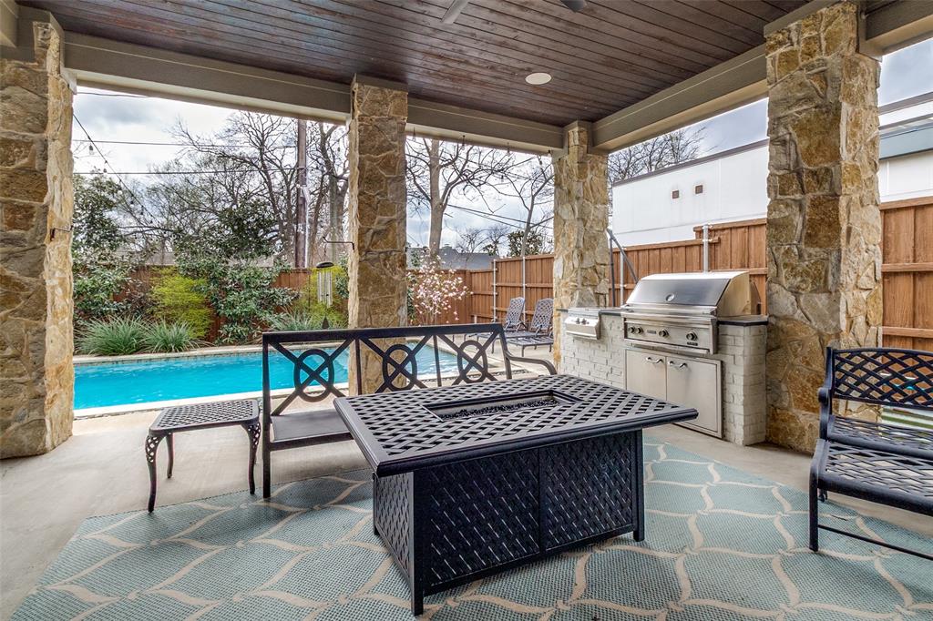 Midway Manor - Residential