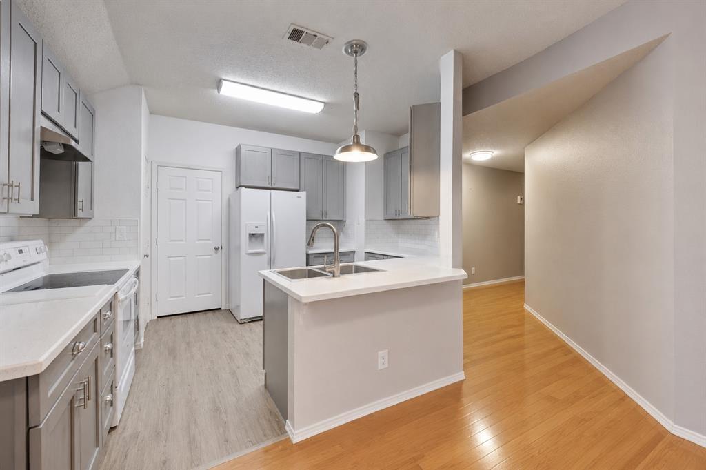 503 Horse Shoe Drive