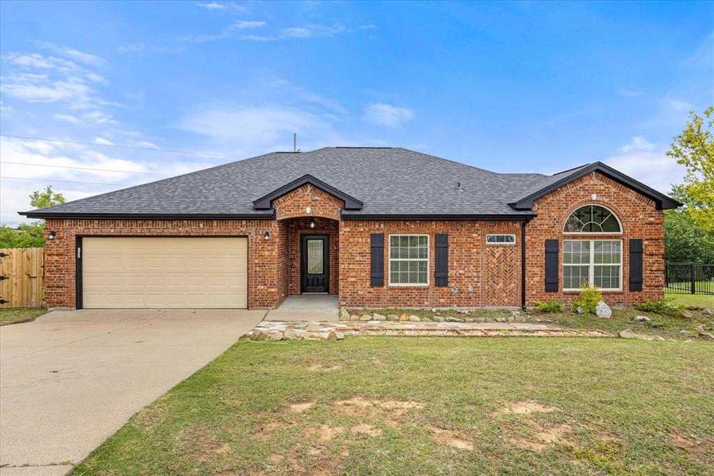 2935 Meandering Way