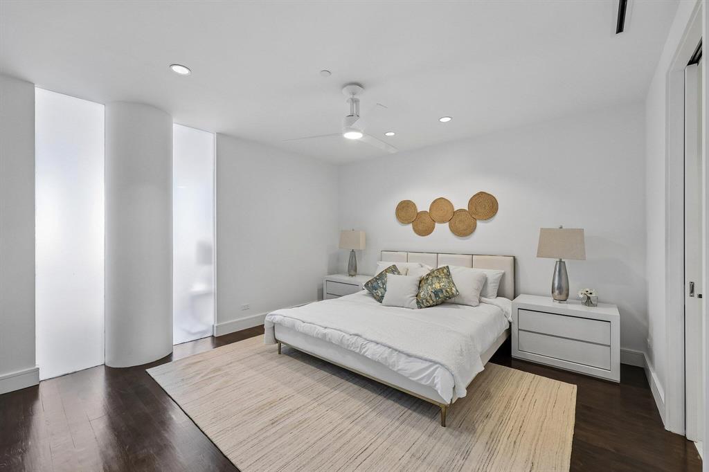 South Tower Residences - Residential