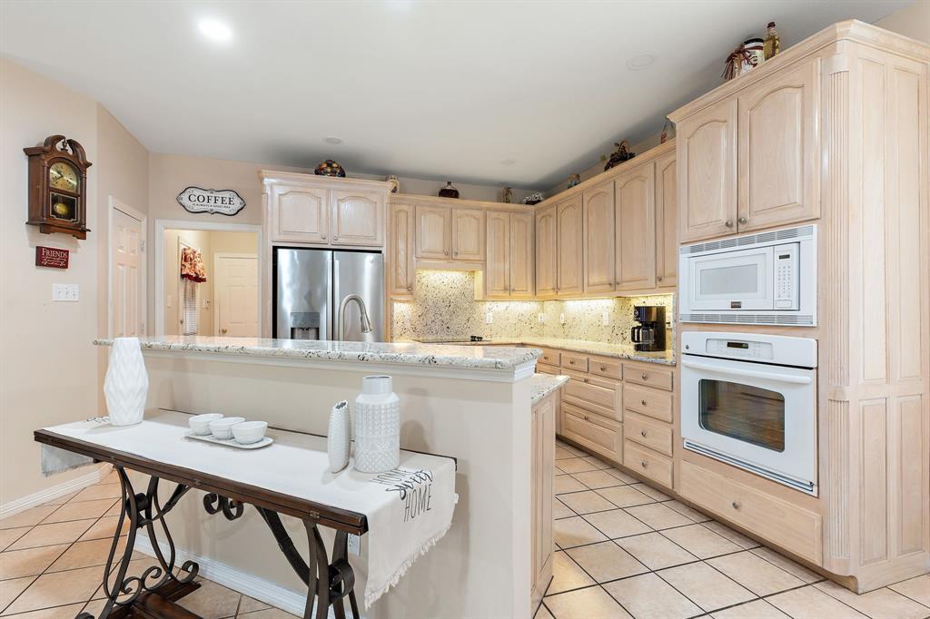 Country Club 01 - Residential