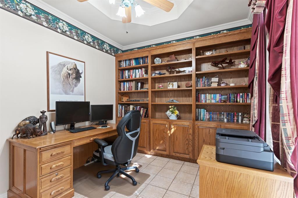 Country Club 01 - Residential