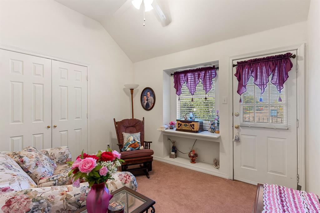 Country Club 01 - Residential