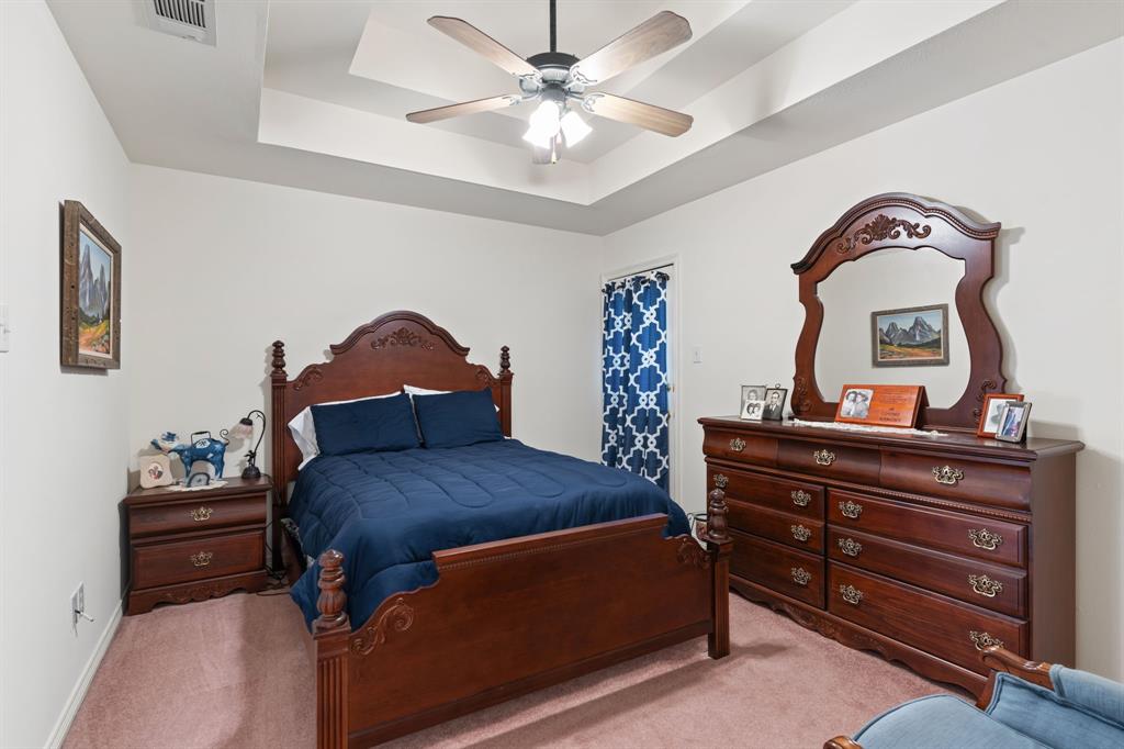 Country Club 01 - Residential