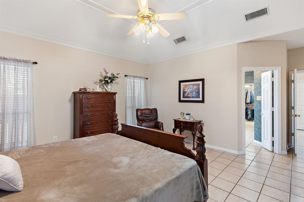 Country Club 01 - Residential