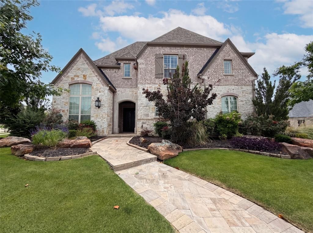 Photo of 820 Hawk Wood Lane, Prosper, TX 75078 (MLS # 21268468)