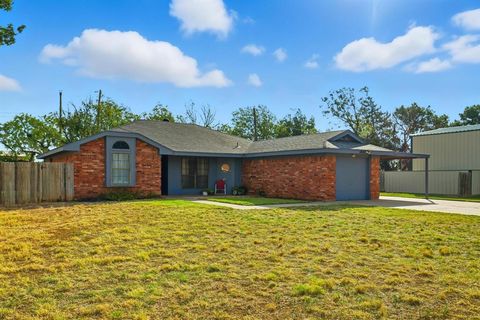 1027 Avondale Merkel TX 79536