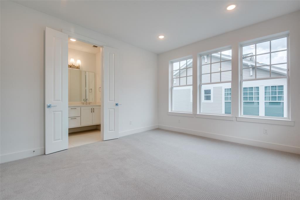 TYPO TOWNS - Residential Lease