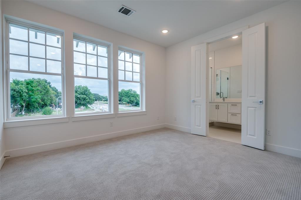 TYPO TOWNS - Residential Lease