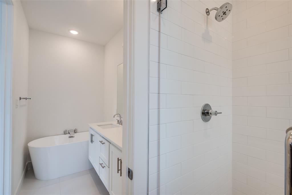 TYPO TOWNS - Residential Lease