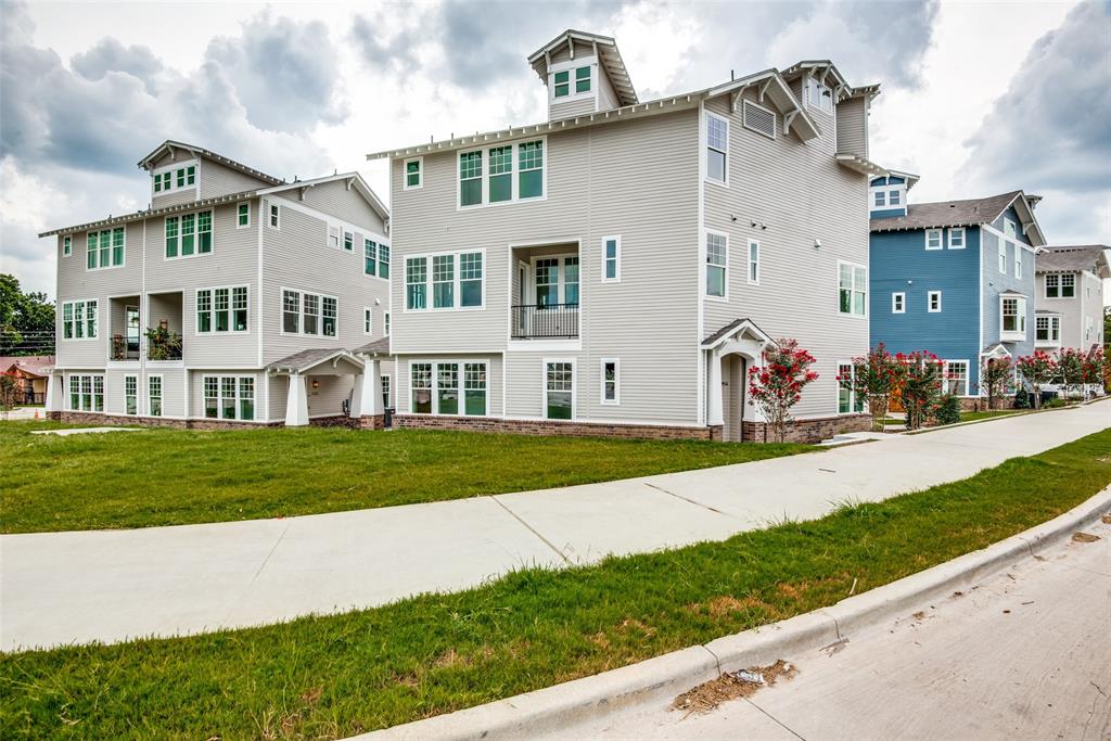 TYPO TOWNS - Residential Lease